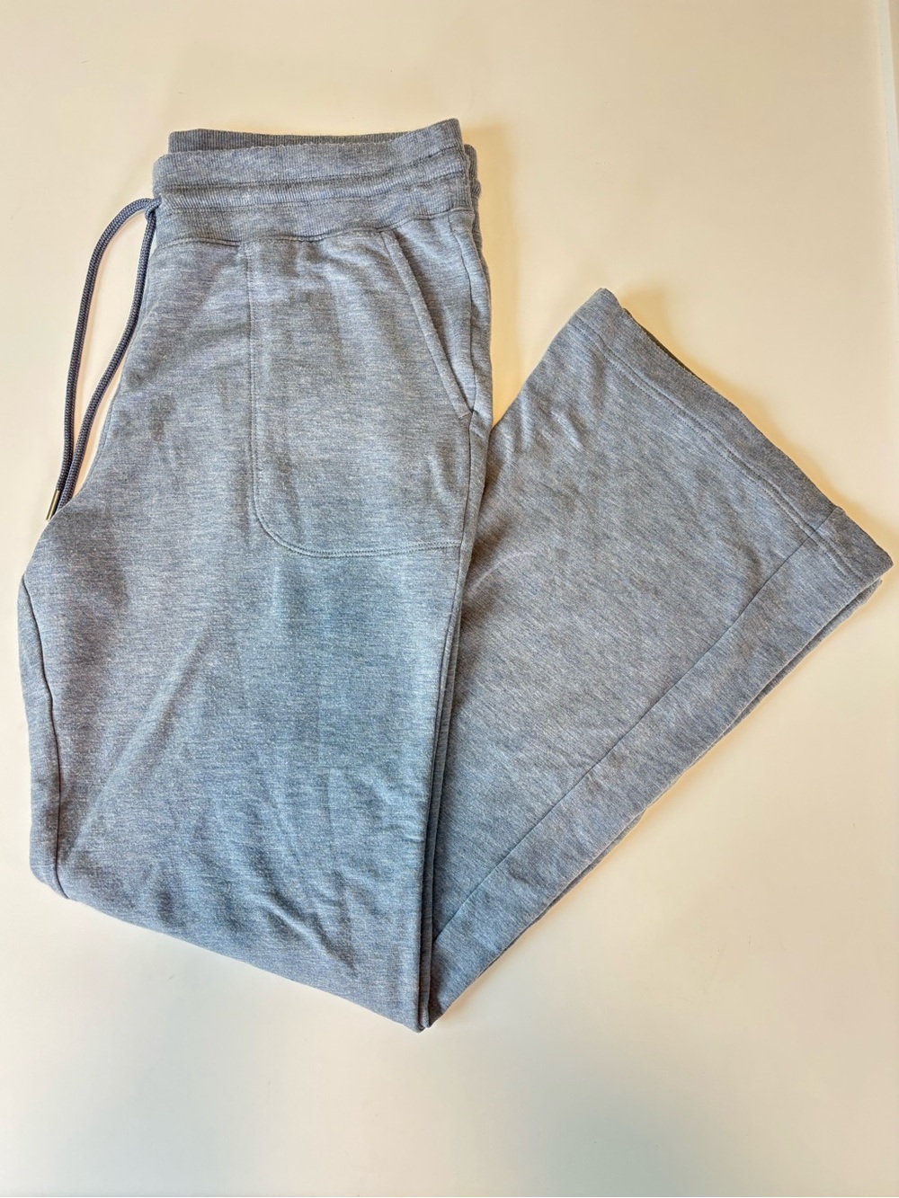 Bundle 2/$30! Athleta Light Blue Drawstring Sweatpants L EUC